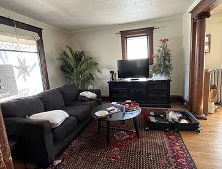 Building Photo - 3332 Grand Ave S