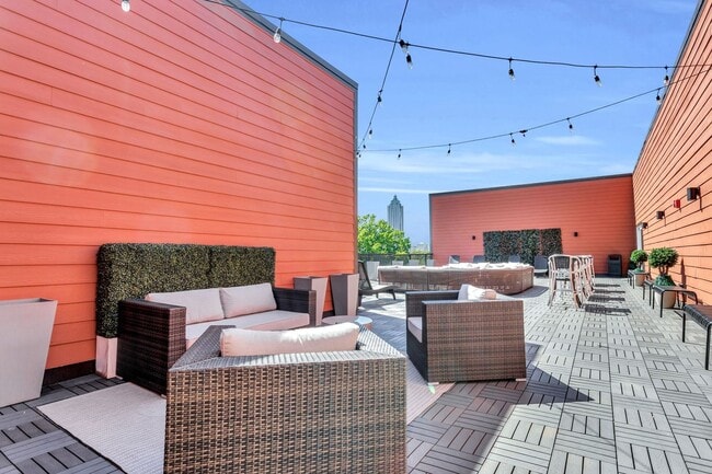 Building Photo - Stunning Midtown 1 BED 1 BATH