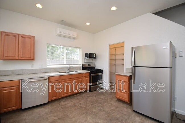 Building Photo - 12898 S 300 E