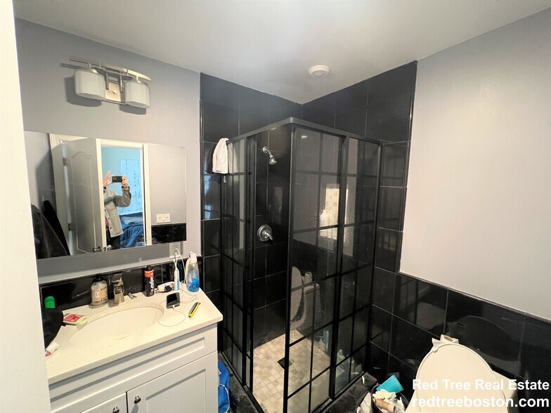 Building Photo - 1778 Commonwealth Ave