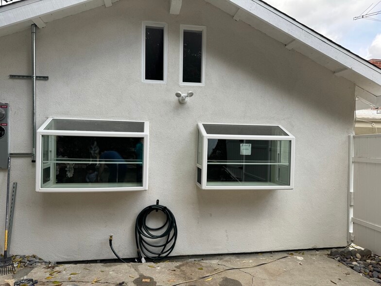 Building Photo - 4406 Coloma Ave