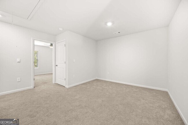 Building Photo - 6710 Corryton St