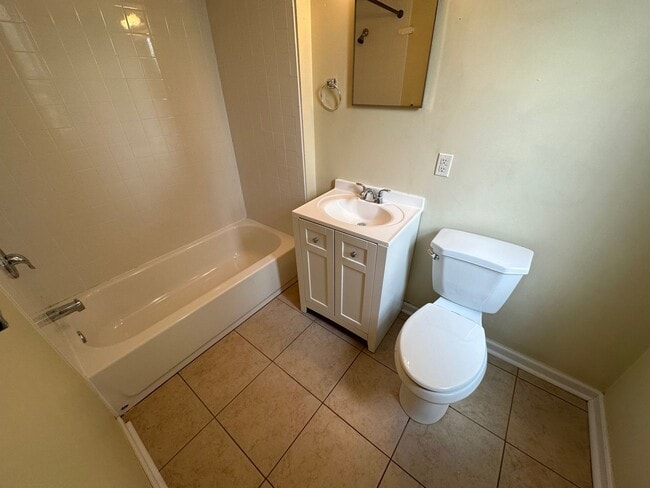 Building Photo - Available August 1, 2025; Lease will end J...