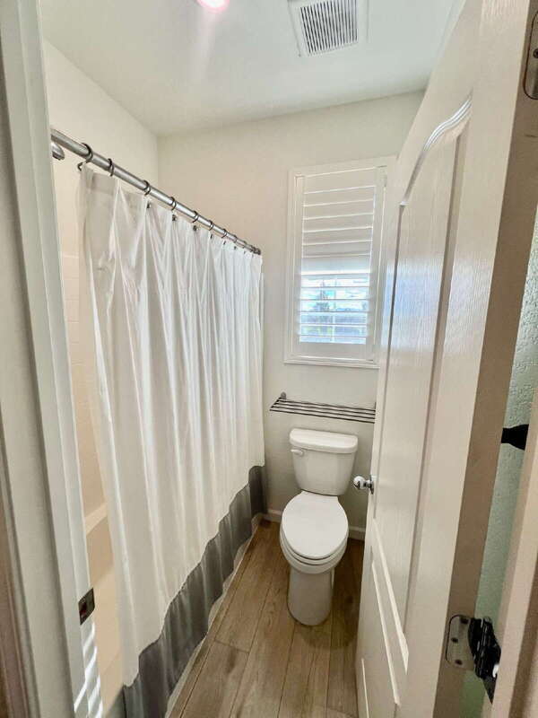 Building Photo - 436 Rose St