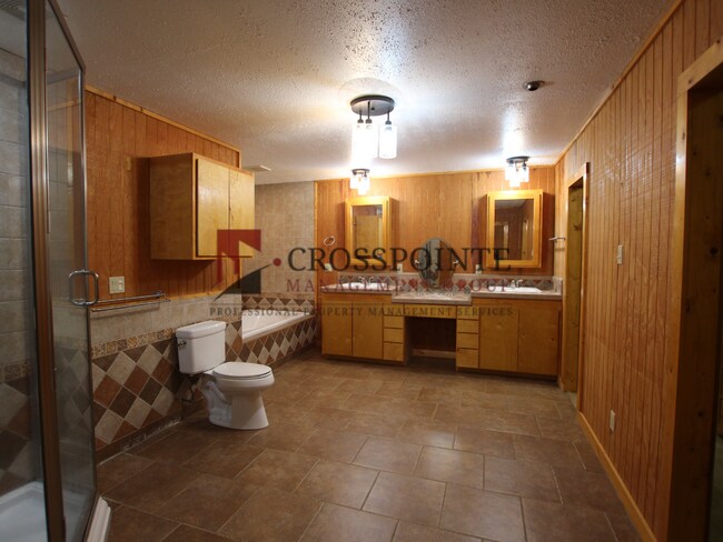 Building Photo - Coming Soon! 3 Bedroom 2 Bath in Bullard! Large Shop!