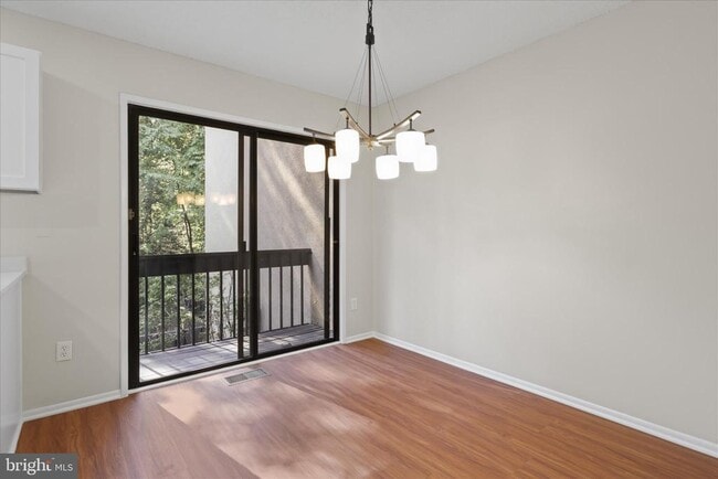 Building Photo - 2208 Cartwright Pl