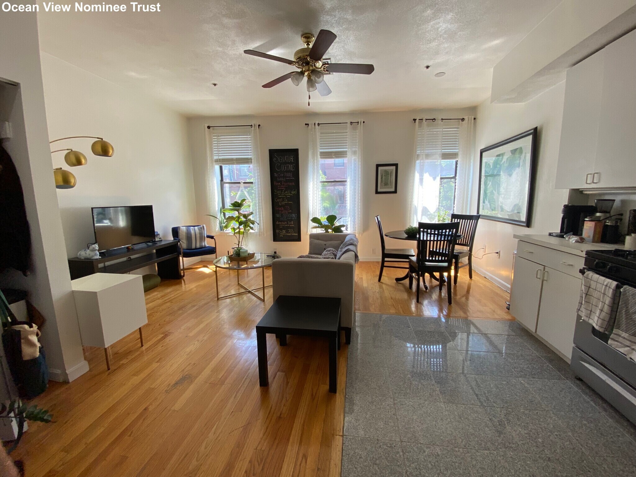 Building Photo - 240 Hanover St