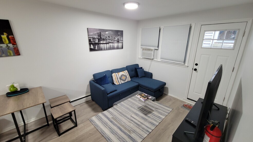 Building Photo - 6105 Palisade Ave