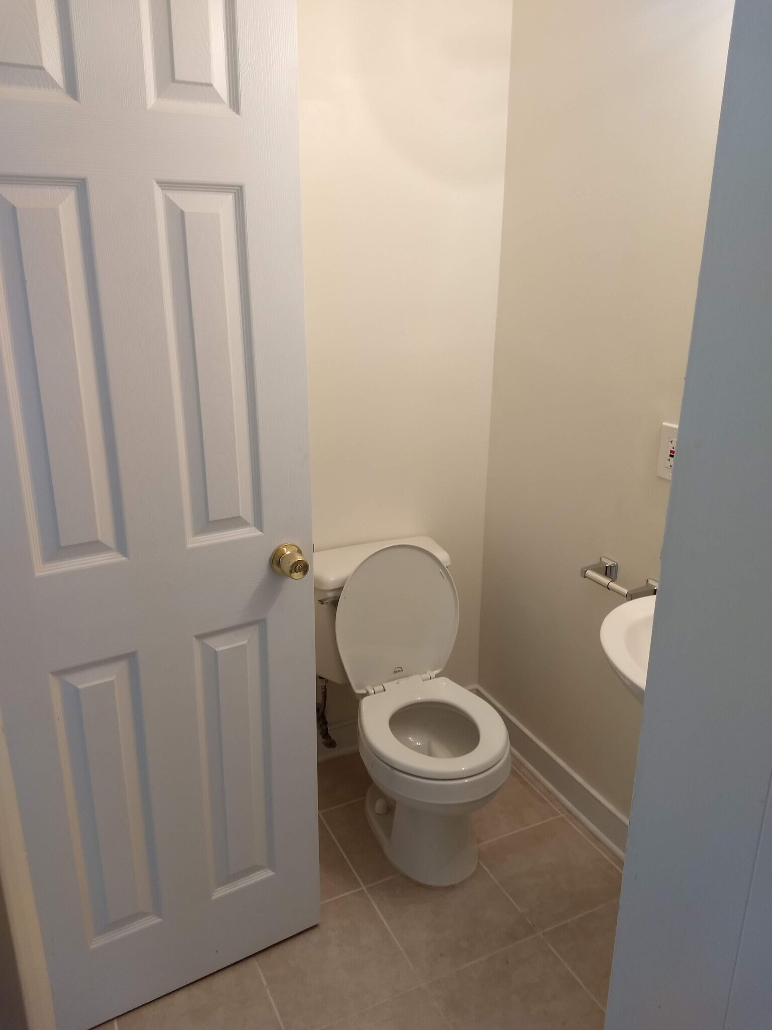 Building Photo - 8806 Gayton Rd