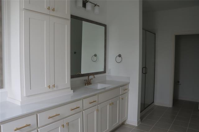 Building Photo - 9492 Espalier St