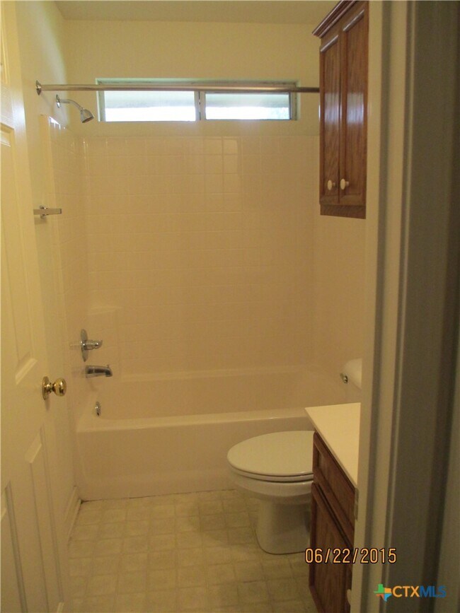 Building Photo - 110 Jocelyn Cir