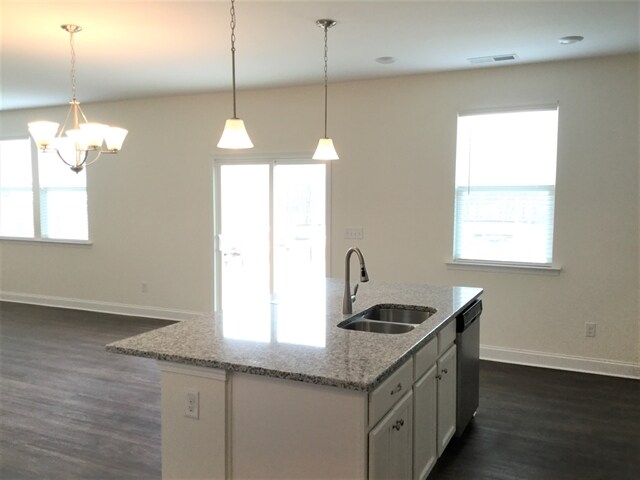 Building Photo - 124 White Ash Drive