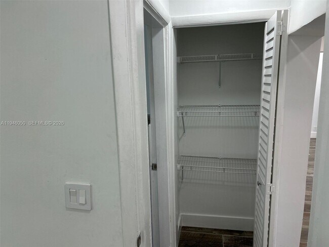 Building Photo - 261 NW 49th St