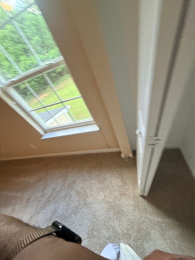 Building Photo - 1249 Liberty Bell Ct