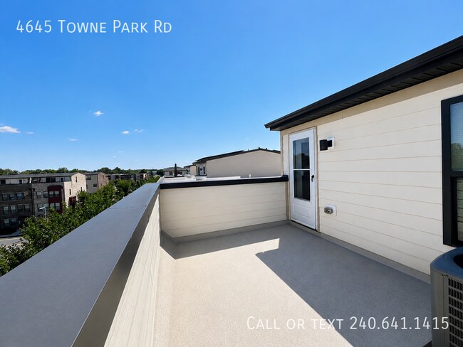 Building Photo - 4645 Towne Park Rd