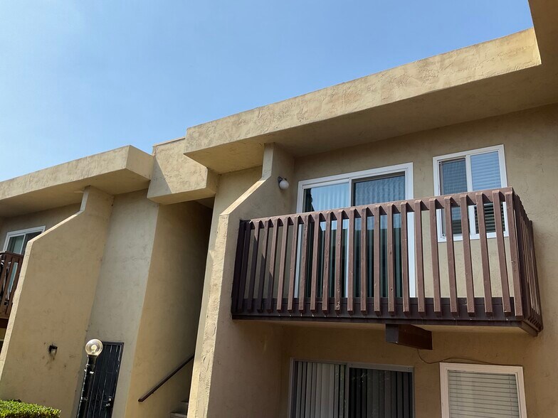 Building Photo - 6902 Mission Gorge Rd
