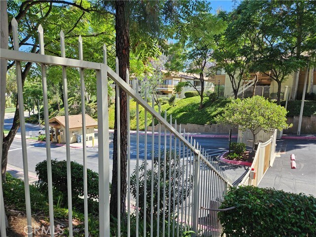 Building Photo - 22794 Lakeway Dr