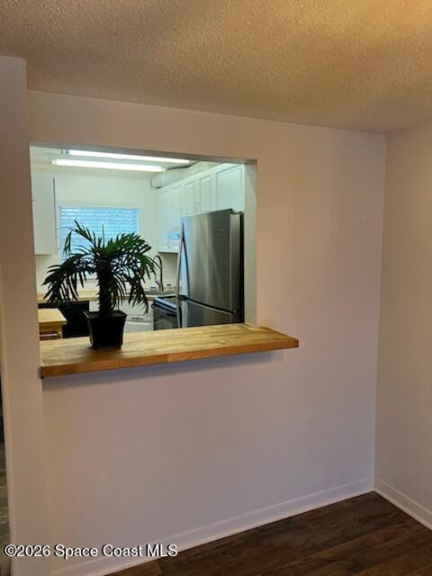 Building Photo - 2497 Country Club Dr