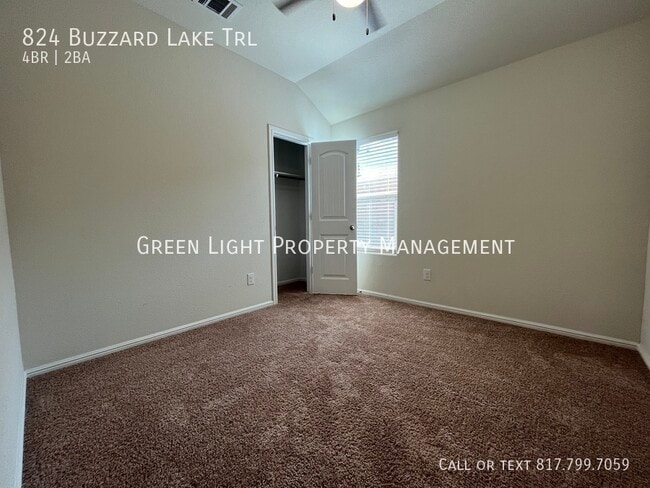 Building Photo - 824 Buzzard Lake Trl