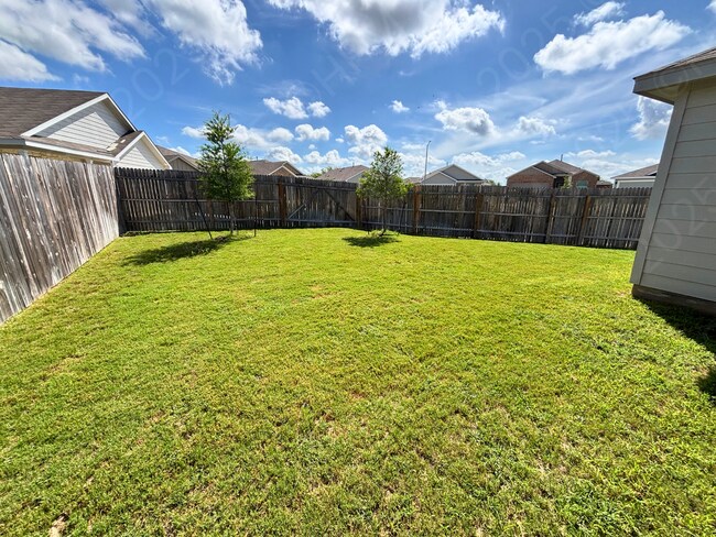 Building Photo - 14405 Penny Run