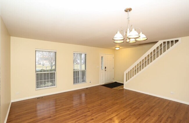 Building Photo - 1225 Sebring Cir