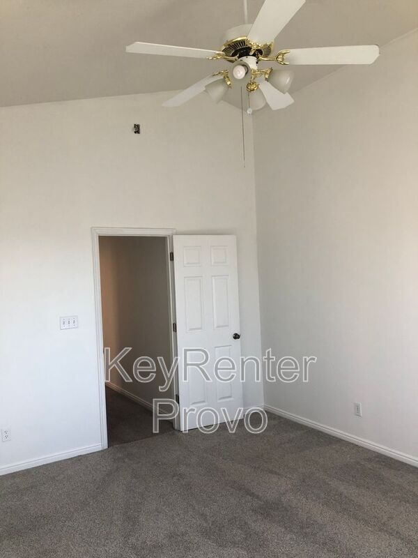 Building Photo - 852 S Slate Canyon Dr