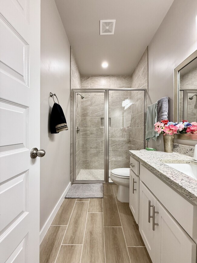 Building Photo - 51069 Purple Mat Ave