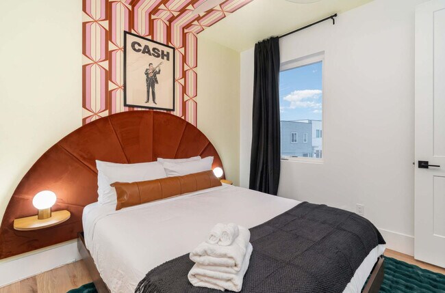 Building Photo - 48 Fern Ave