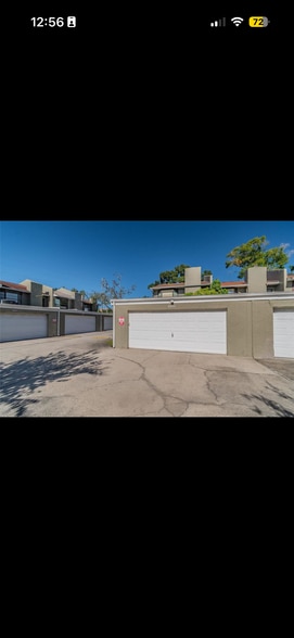 Building Photo - 3424 W Lemon St