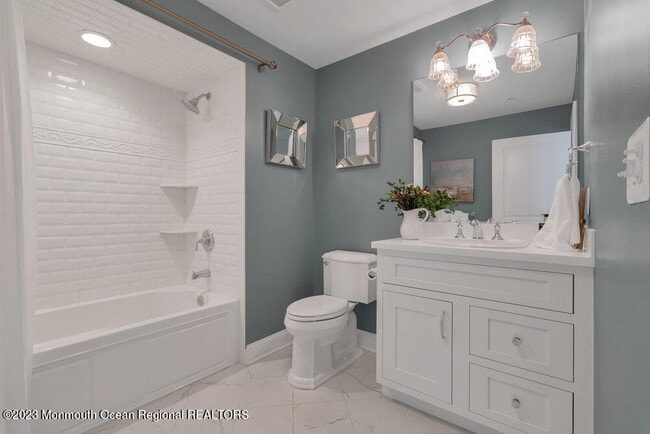 Building Photo - 308 Morris Ave