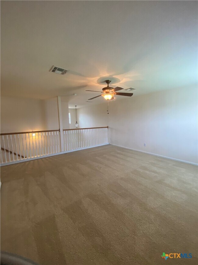 Building Photo - 6111 Graphite Dr