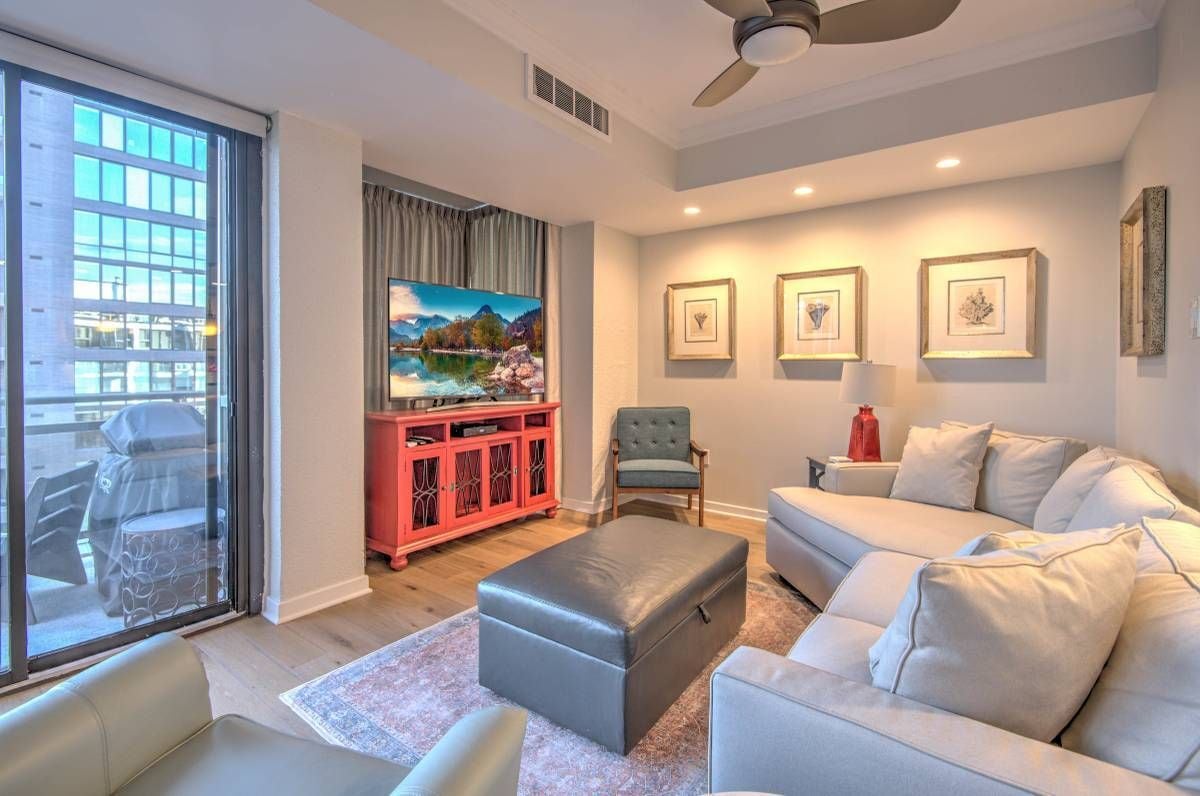 Building Photo - 1530 Key Blvd