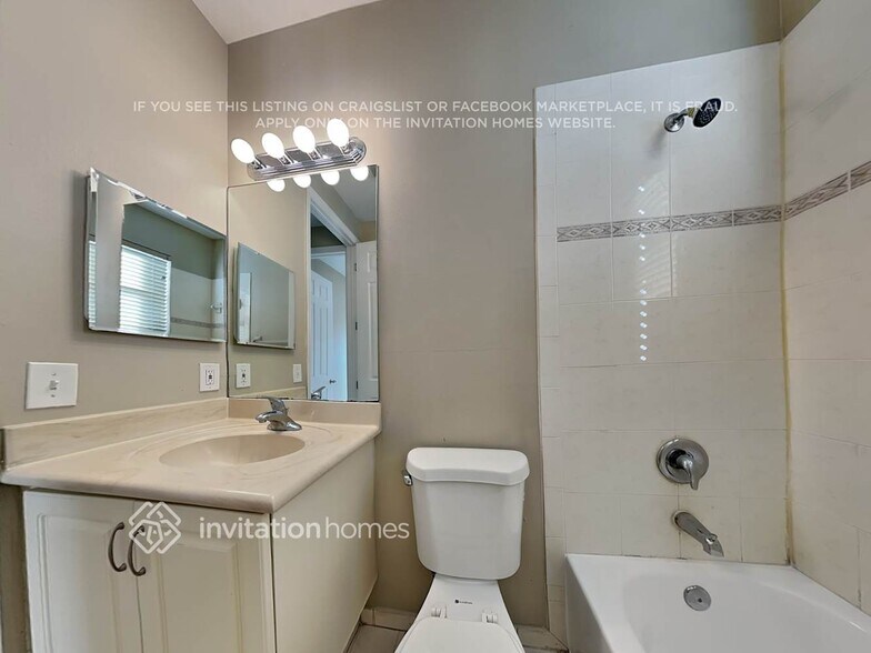 Building Photo - 20773 SW 90th Pl