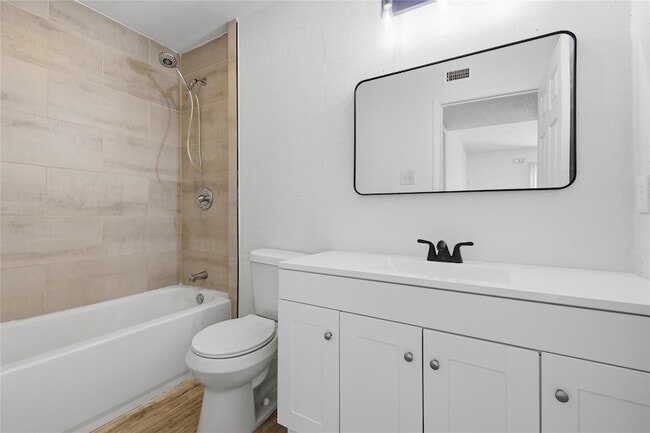 Building Photo - 2705 Windswept Cove