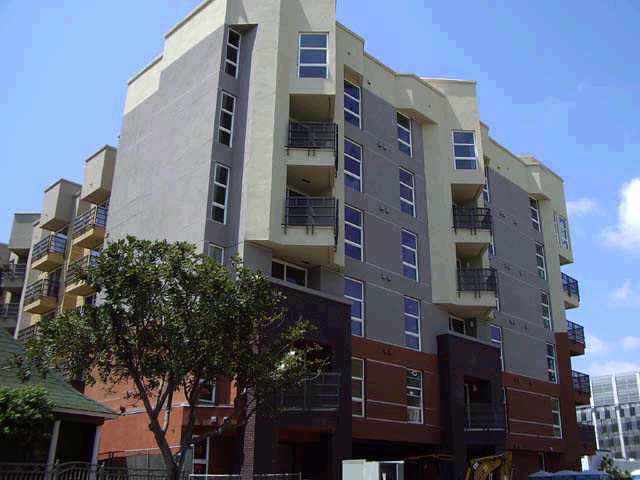 Building Photo - 1 Bed/ 1 Bath Condo for Rent at Park Blvd....