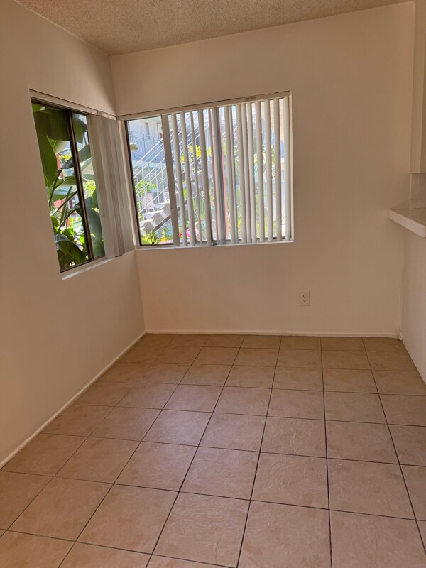 Building Photo - 20957 Bryant St