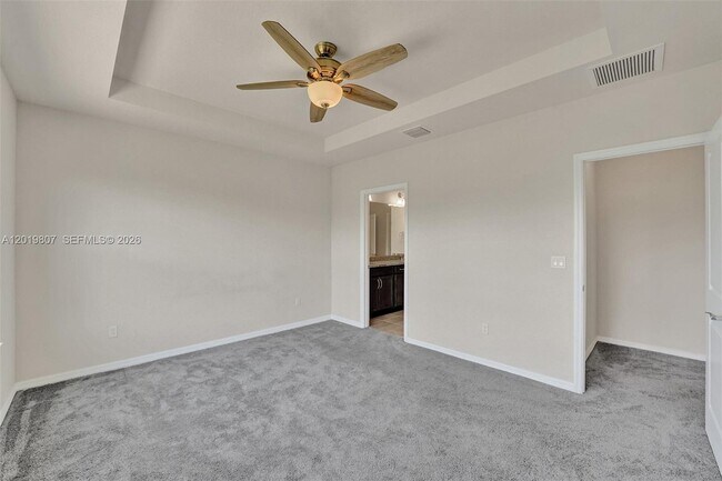 Building Photo - 4764 Eucalyptus Dr