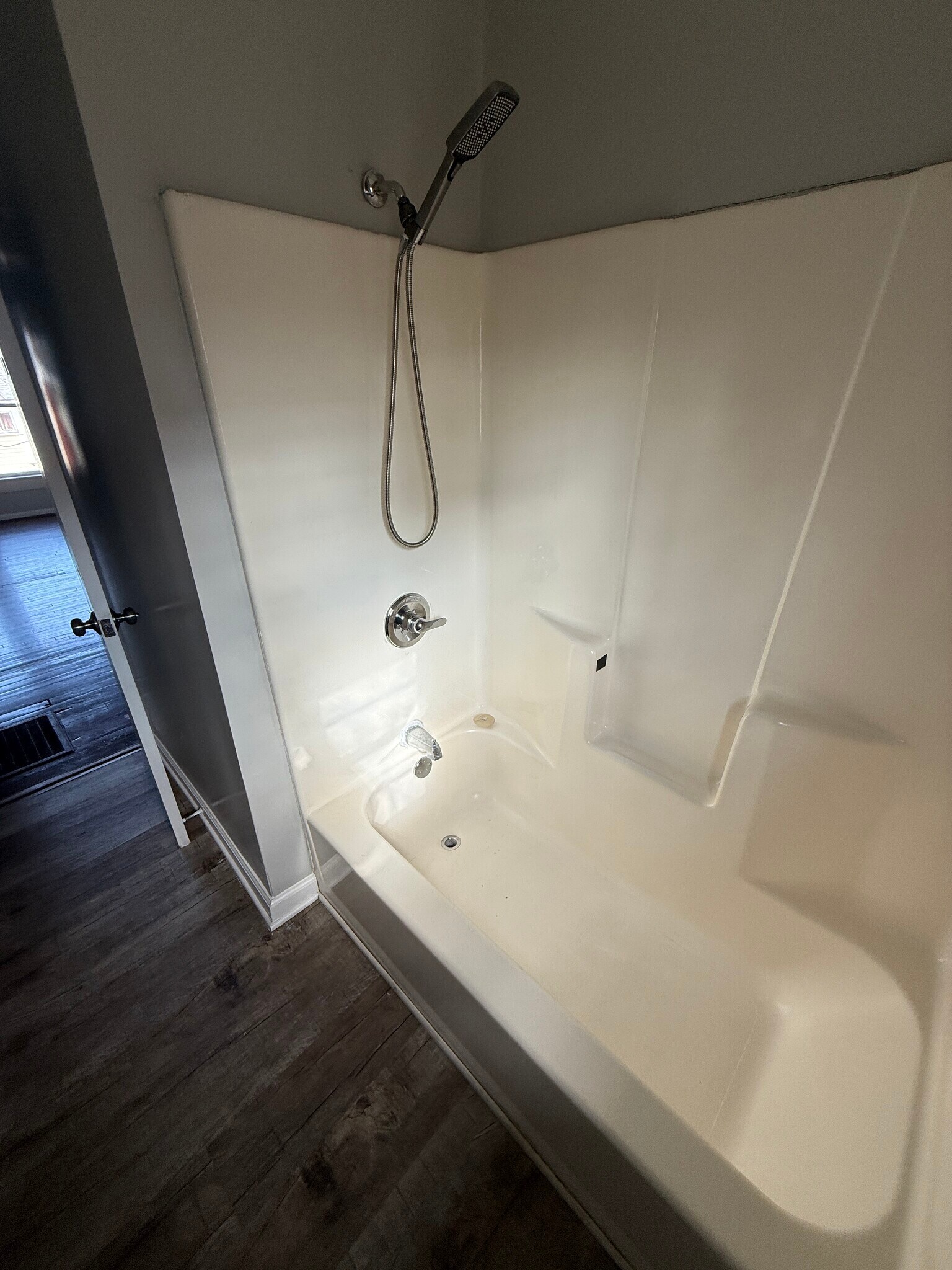 Building Photo - 605 80th St S