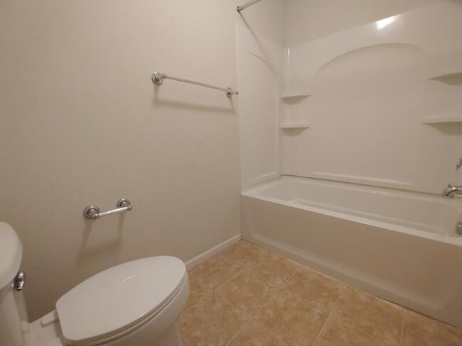Building Photo - 8170 Elk River View