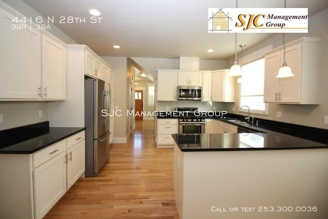 Building Photo - 4416 N 28th St