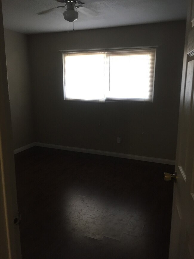 Building Photo - Beautiful 3 bedroom home in Lancaster