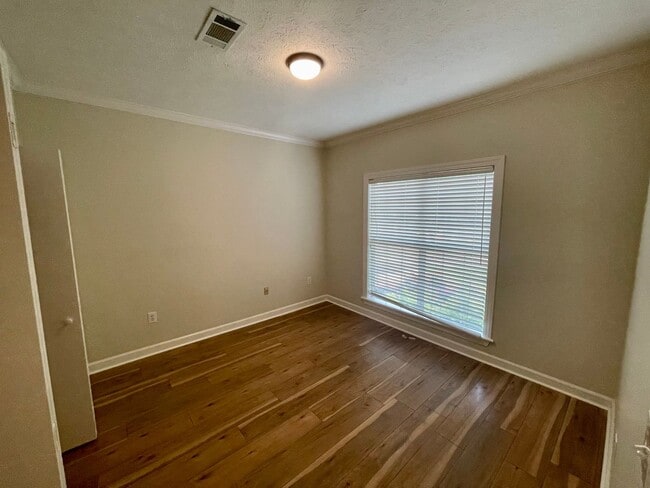 Building Photo - 3/2 for rent in Ridgeland!