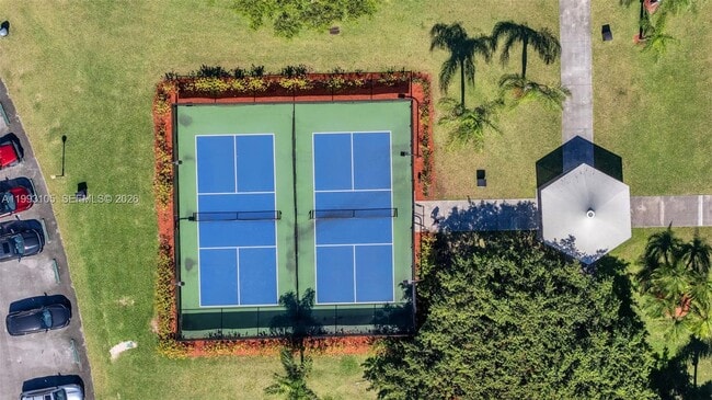 Building Photo - 2425 SE 28th Dr