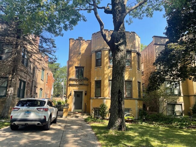 Building Photo - 1115 Hull Terrace