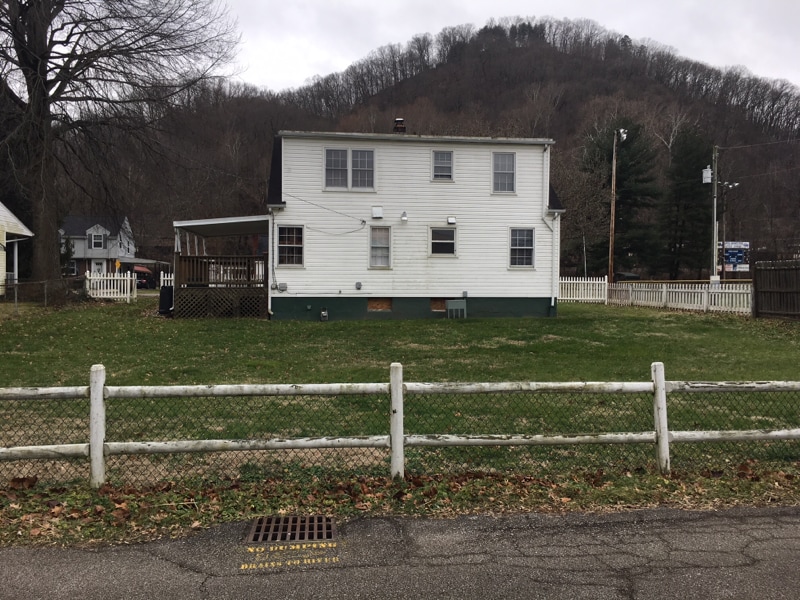 Building Photo - 3700 Washington Ave SE