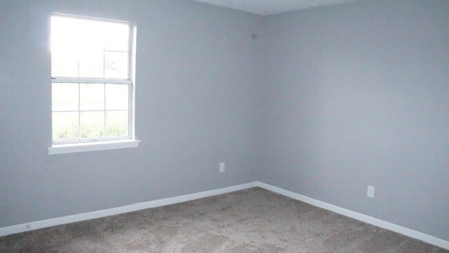 Building Photo - Cute Home in Great Area of Oak Grove