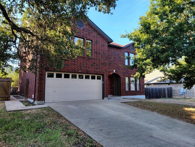 Building Photo - 809 Dogwood Trail