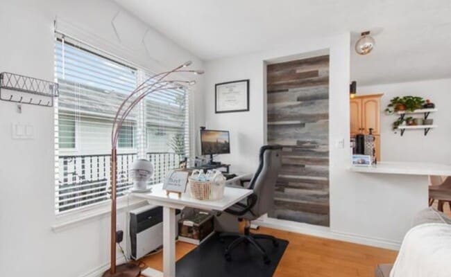 Building Photo - City Heights Condo