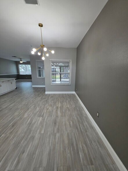 Building Photo - 1634 Sand Hollow Ln