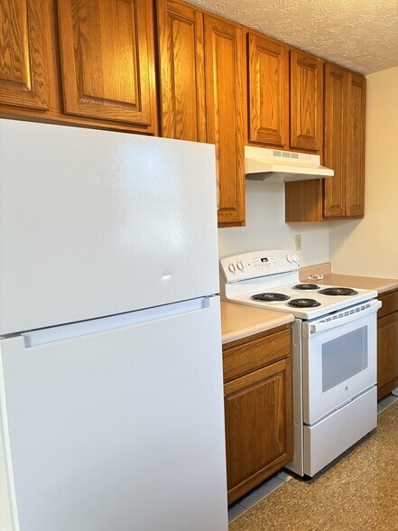 Kitchen View 3 - 2034 5th Ave